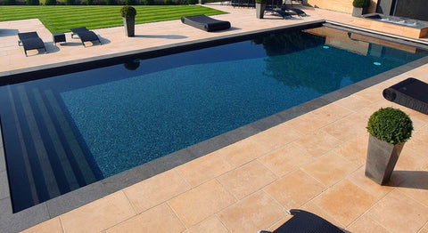Constructie Piscina din Beton - Etapele Constructiei Piscinei de Lux